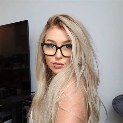 mikaylah twitch nude|Mikaylah Nude Twitch Streamer